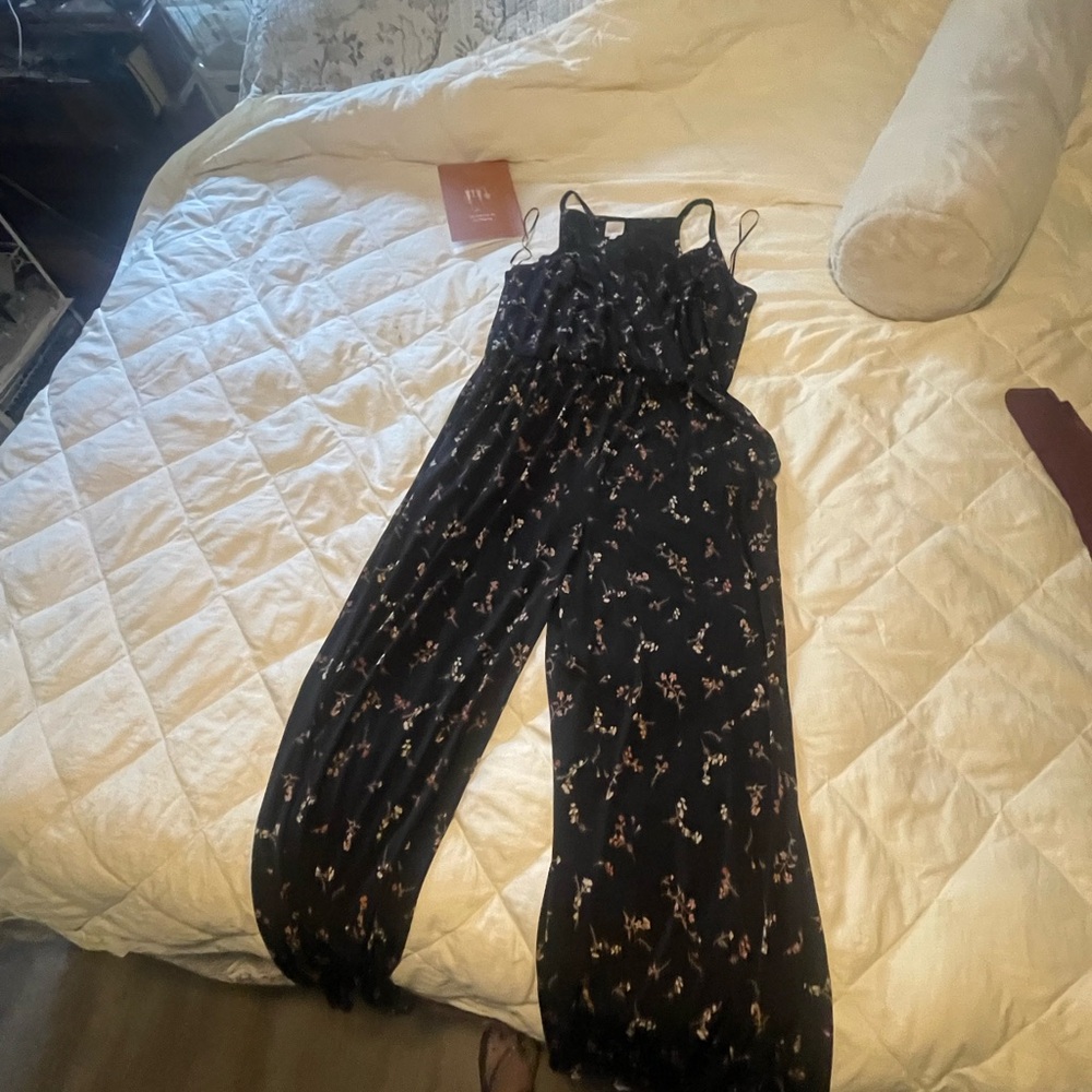 Kaileigh Black Floral Jumpsuit with Wide-Leg Design